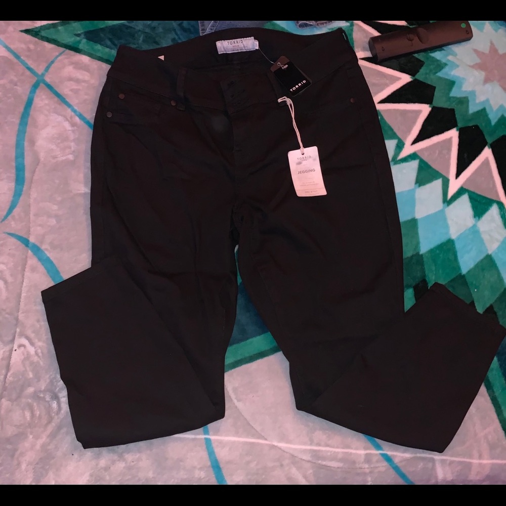 Torrid skinny jeans